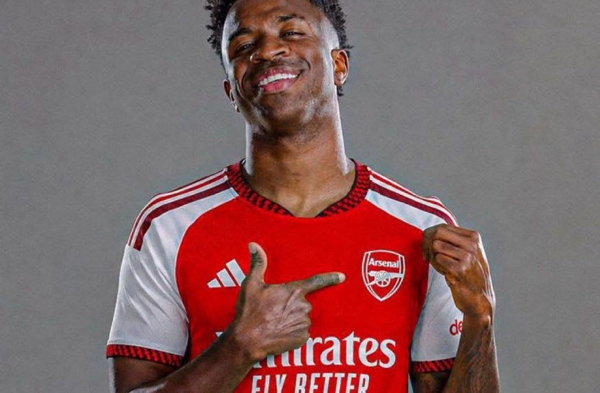 Vinícius Júnior ma ka tagayaa Real Madrid? Arsenal oo furtay albaabka tartan waalli ah