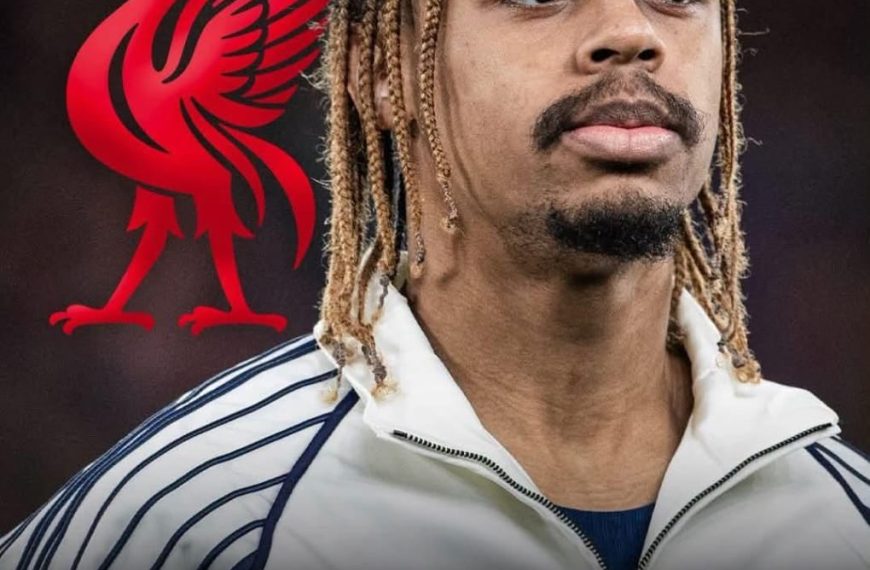 Liverpool oo Hoggaanka u Haysa Saxiixa Bradley Barcola, Xiddiga&hellip;